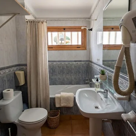 公寓 Las Americas Studio Apartment *